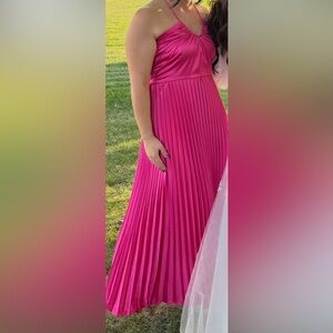 Julia Jordan pleated satin dress